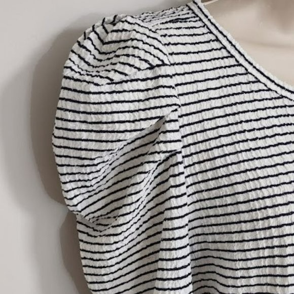 LOFT Black and White Striped Pleated Puffy Shoulder Long Sleeve Top Medium - Picture 7 of 12
